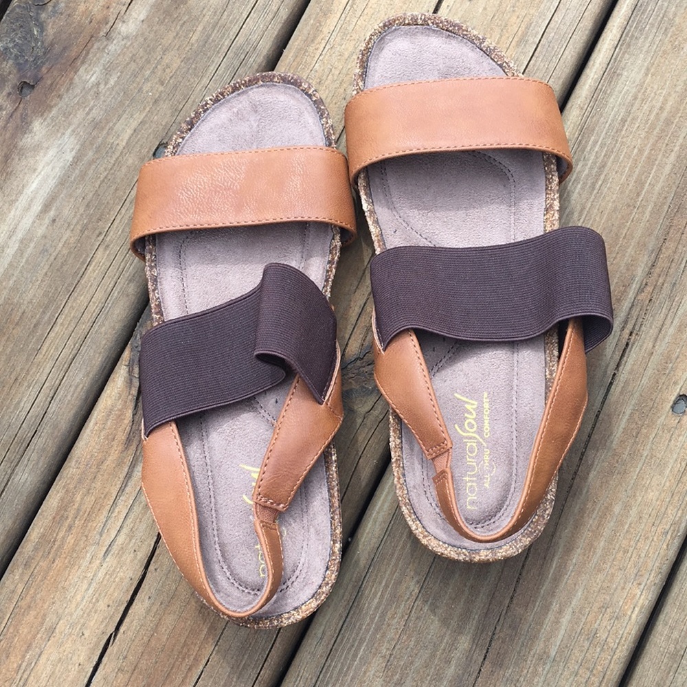 Natural Soul brown & tan sandals - Picture 2 of 9